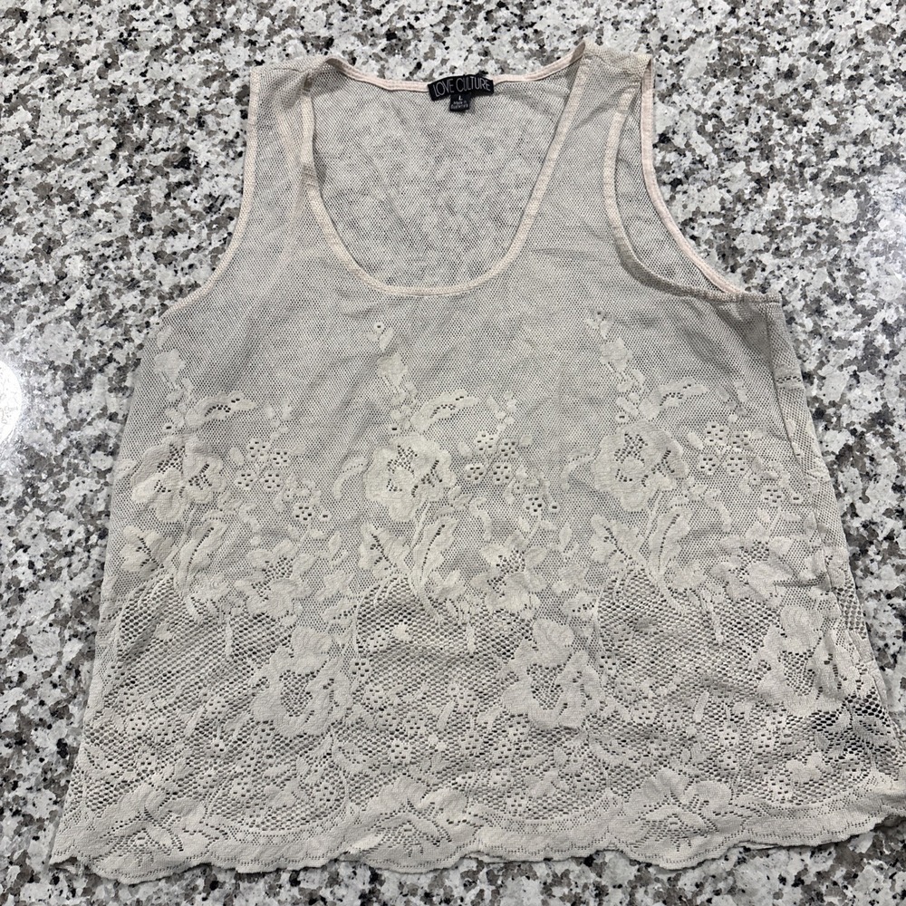 Love Culture Women's Cream Short Sleeve Shirt Size L
